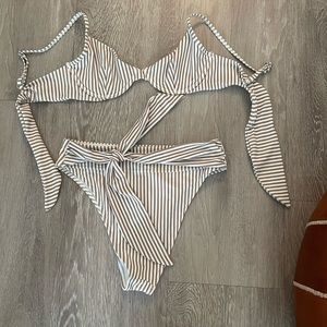 Abercrombie and Fitch swim suite never worn